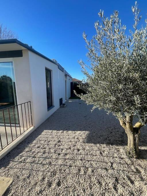 Dependance Au Sein D'Une Villa Avec Piscine Aix-en-Provence Exteriör bild
